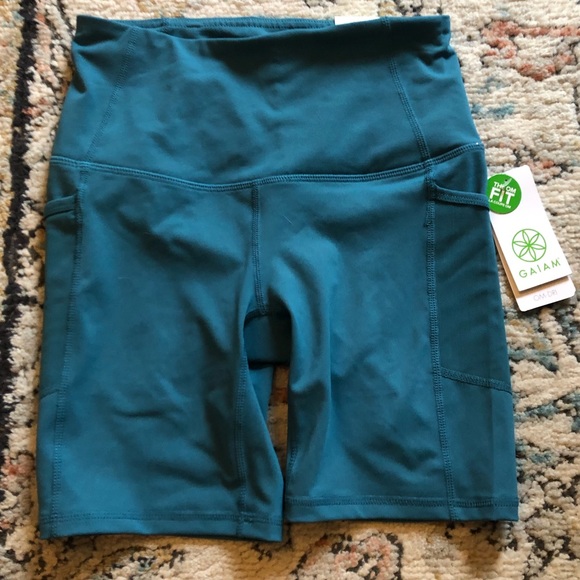 Gaiam Om High Rise Colonial Blue Biker Shorts w/ pockets - Picture 1 of 6